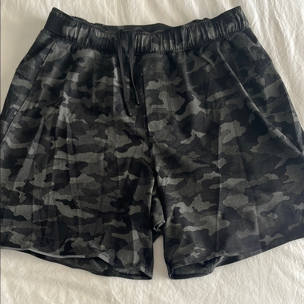 lululemon athletica Black and Gray Athletic Shorts, excellent condition!